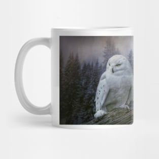 Snowy owl looking for prey Mug